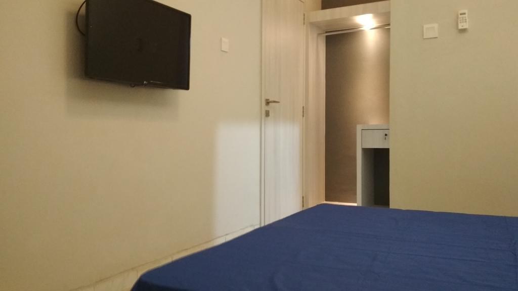 Sleeprest - Plamo Garden Hotell Batam Exteriör bild