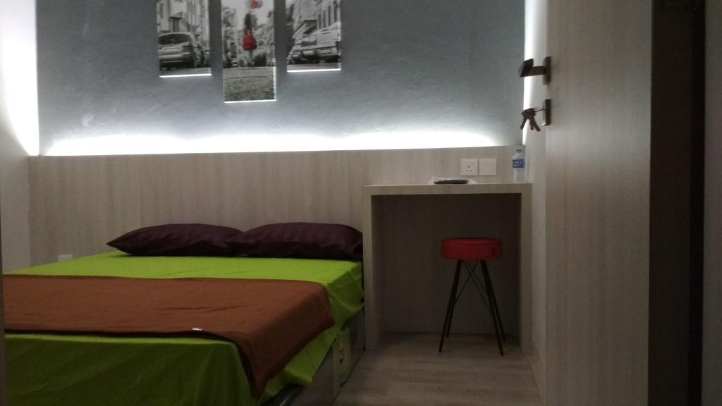 Sleeprest - Plamo Garden Hotell Batam Exteriör bild